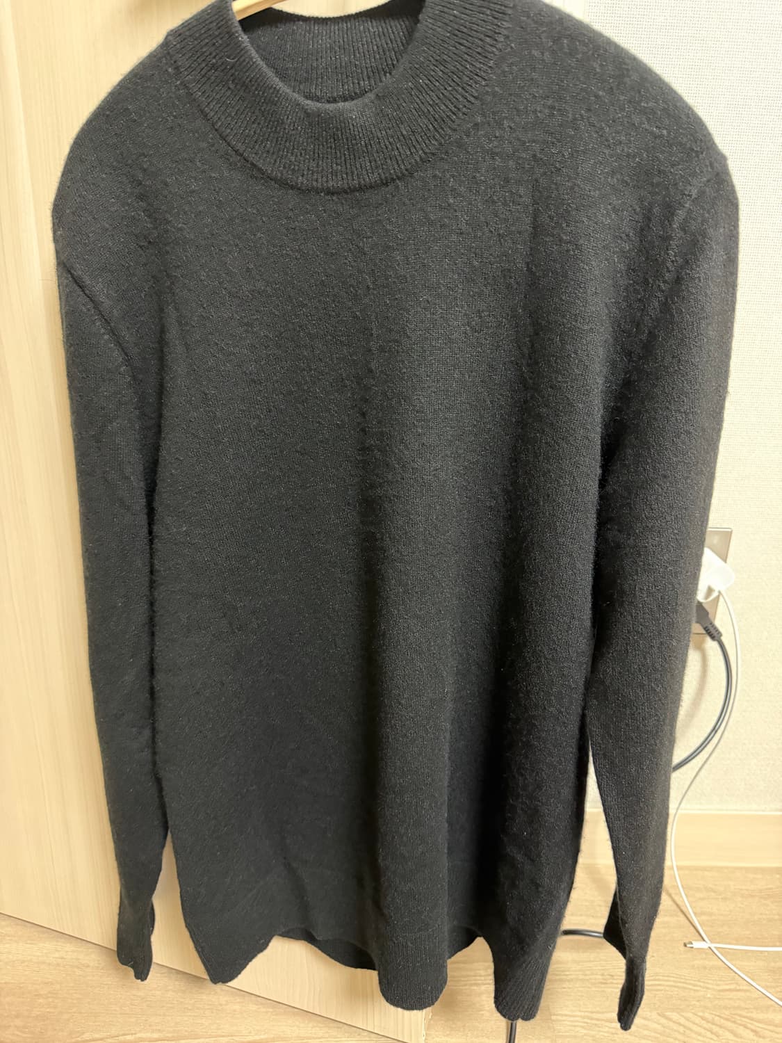 빈폴 캐시미어 100% 하프 모크넥 니트 블랙 100사이즈 상품이미지1