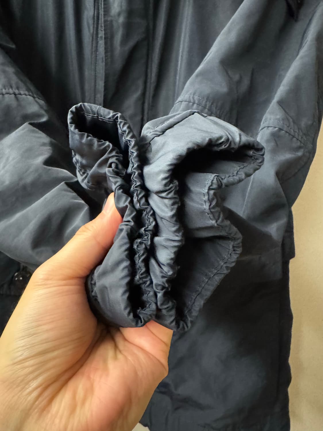 스톤아일랜드 웨더프루프 마이크로랩스 패딩 상품이미지3