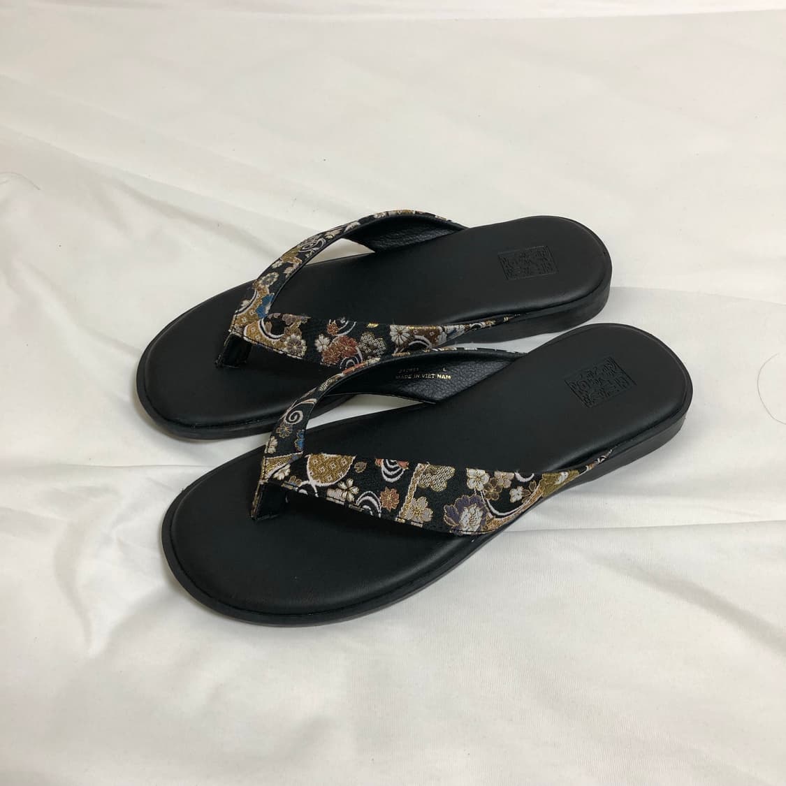 카라쿠리타마시이 슬리퍼 상품이미지1