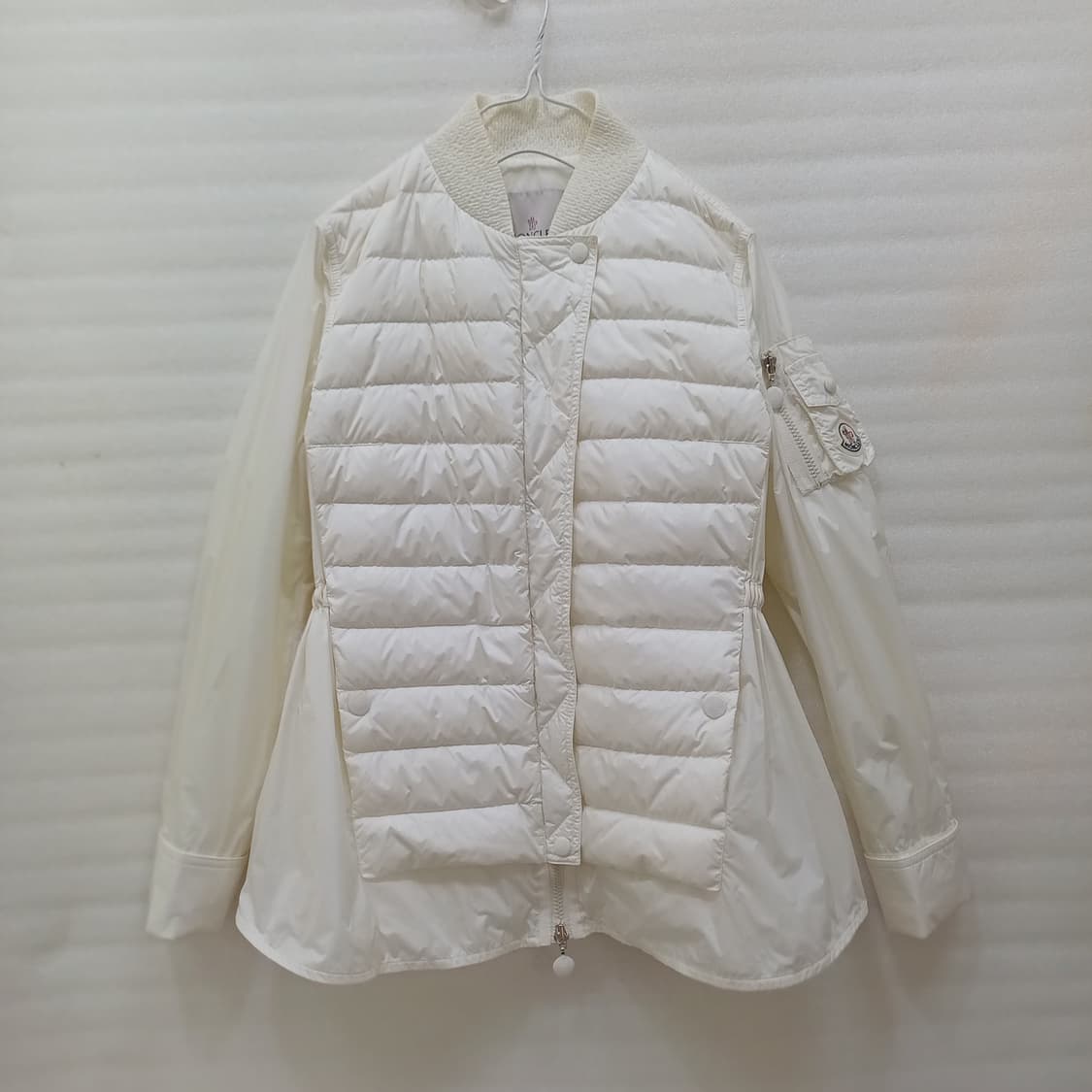 정품 몽클레어 간절기 구스 다운 패딩 여성 3 거의새것 사랑봉봉 상품이미지2