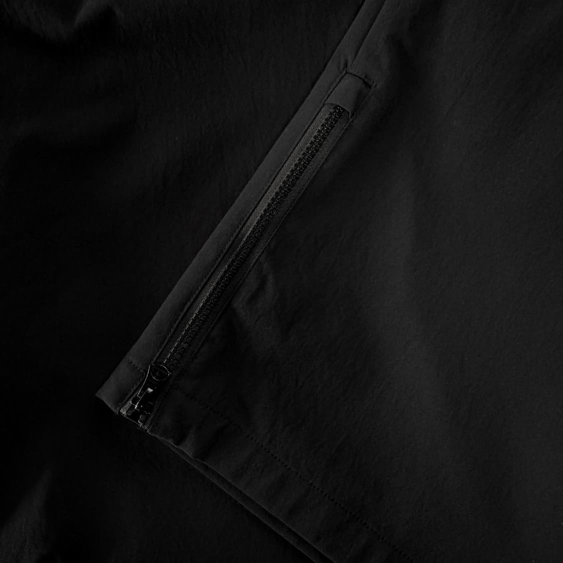 아크네스튜디오 페이스 로고 트랙 팬츠 상품이미지6