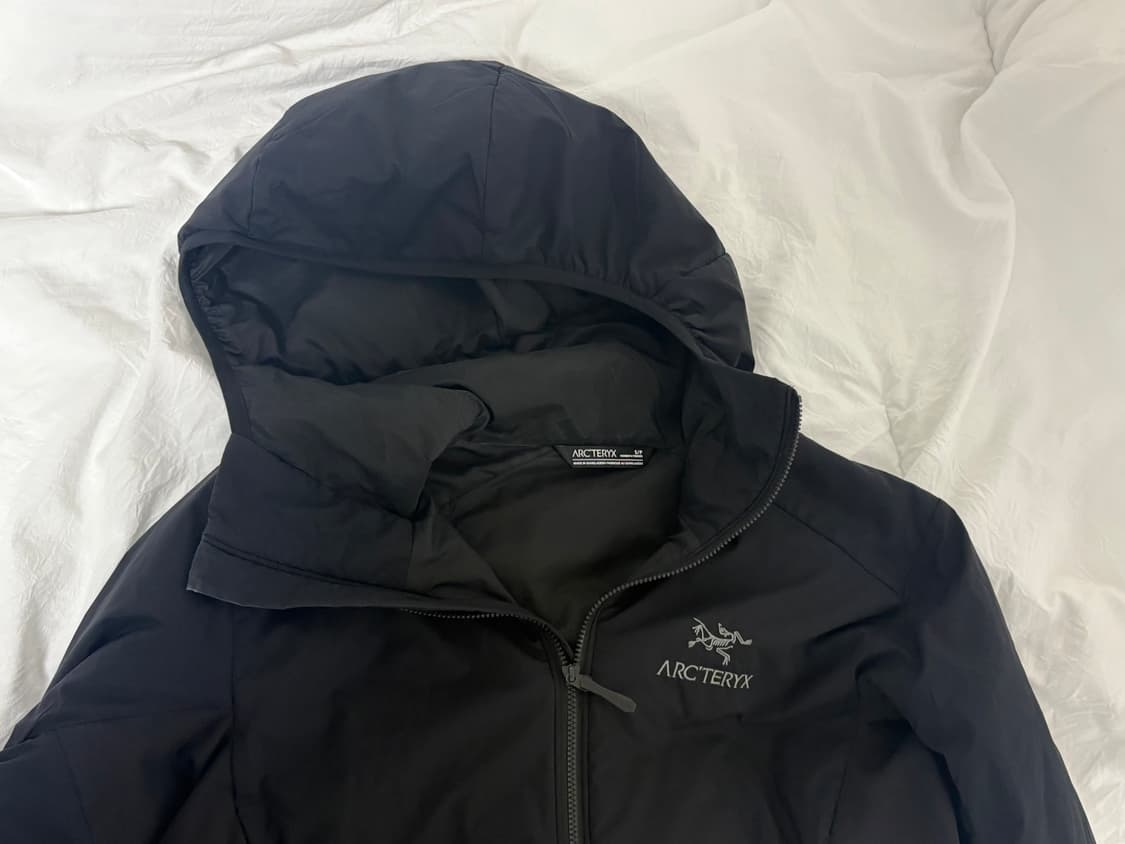 아크테릭스 fw24 아톰 후디 상품이미지2