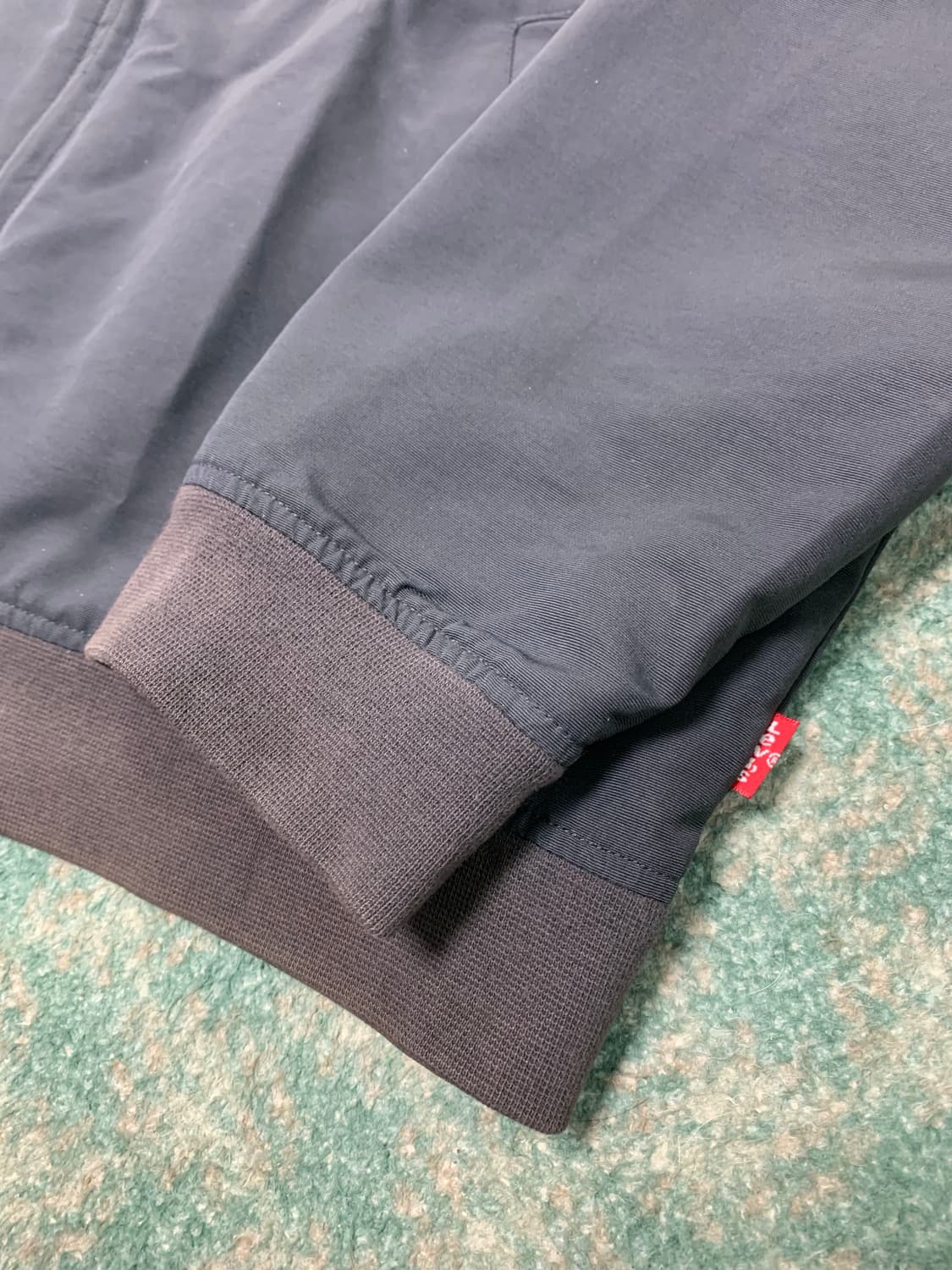 🇺🇸Levi's Nylon Bomber Jacket 상품이미지2