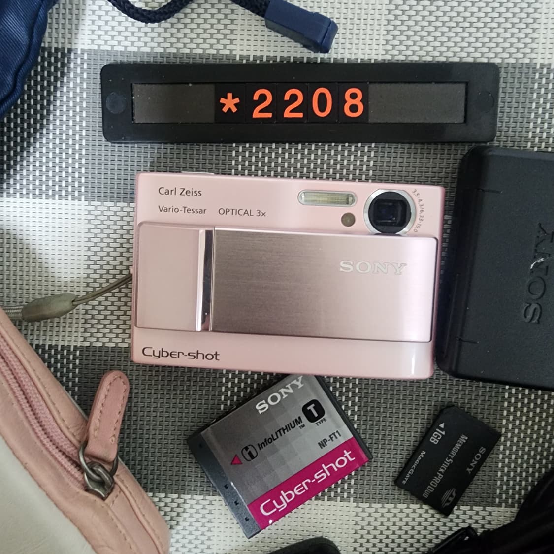 소니 사이버샷 DSC-T 10 디지털카메라 파우치포함 상품이미지2