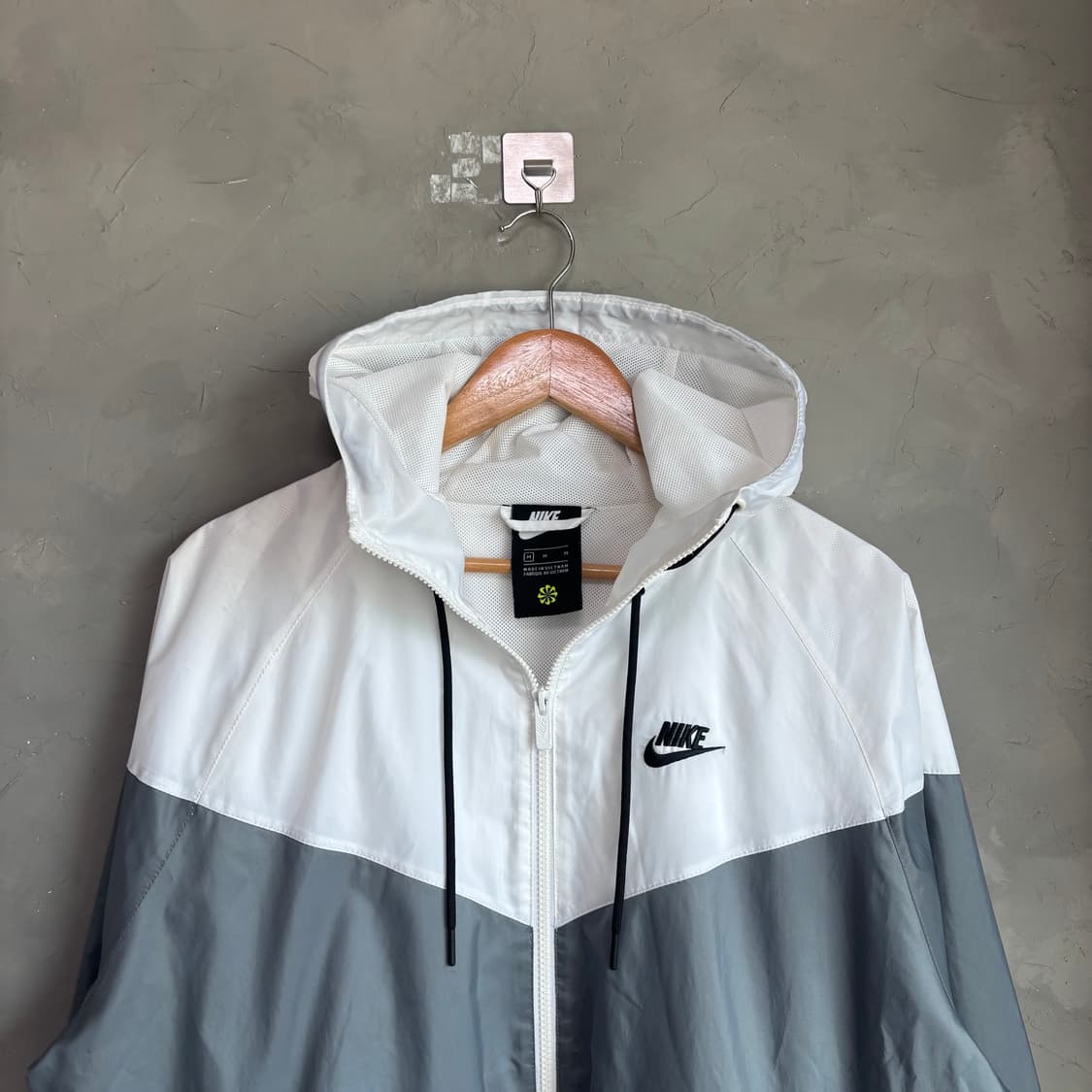 나이키 윈드러너 바람막이 화이트 그레이 상품이미지2