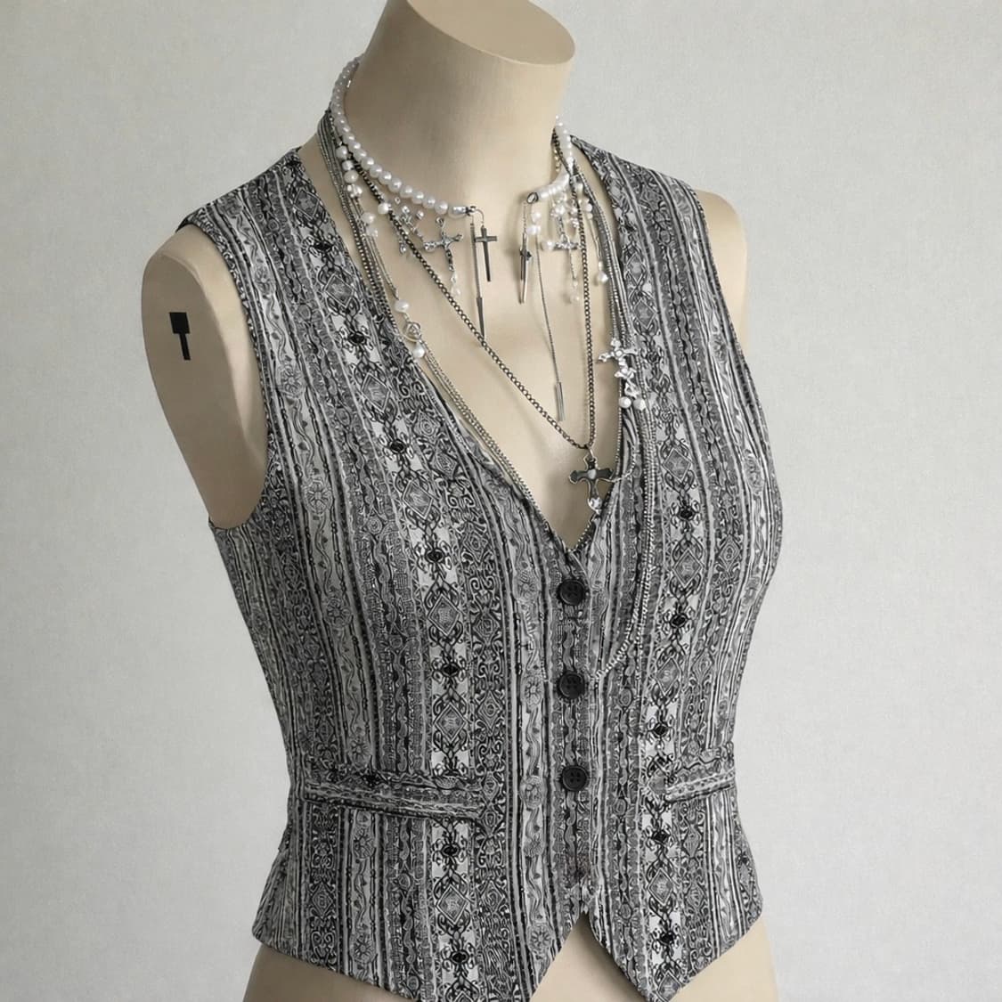 Vintage Pattern Vest 상품이미지1