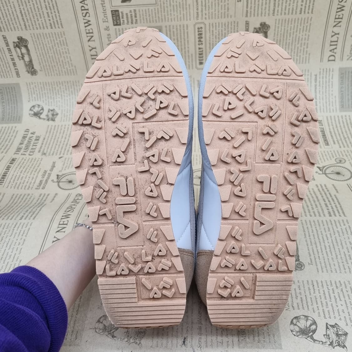 휠라 뉴로조거 여성운동화240  상품이미지3