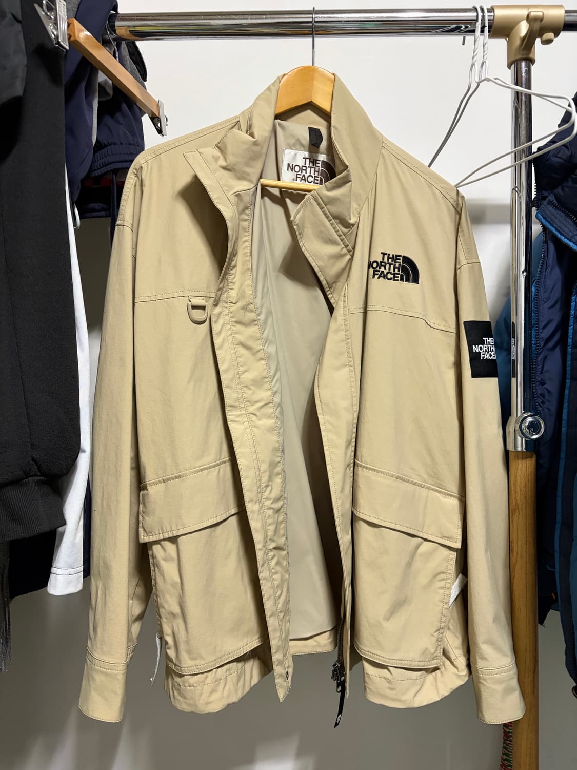 노스페이스 바람막이 상품이미지1