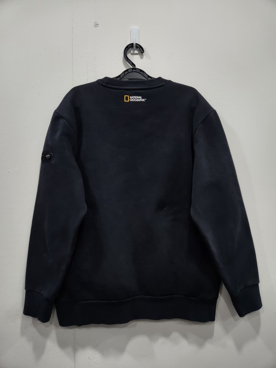 내셔널지오그래픽 검정색 맨투맨 티셔츠 XL 105 상품이미지4