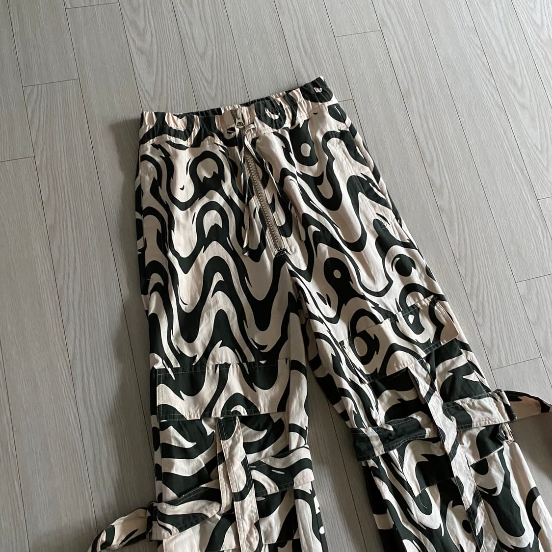 [S] 드리스 반 노튼 primo 카고 팬츠 사이키델릭 패턴 상품이미지4