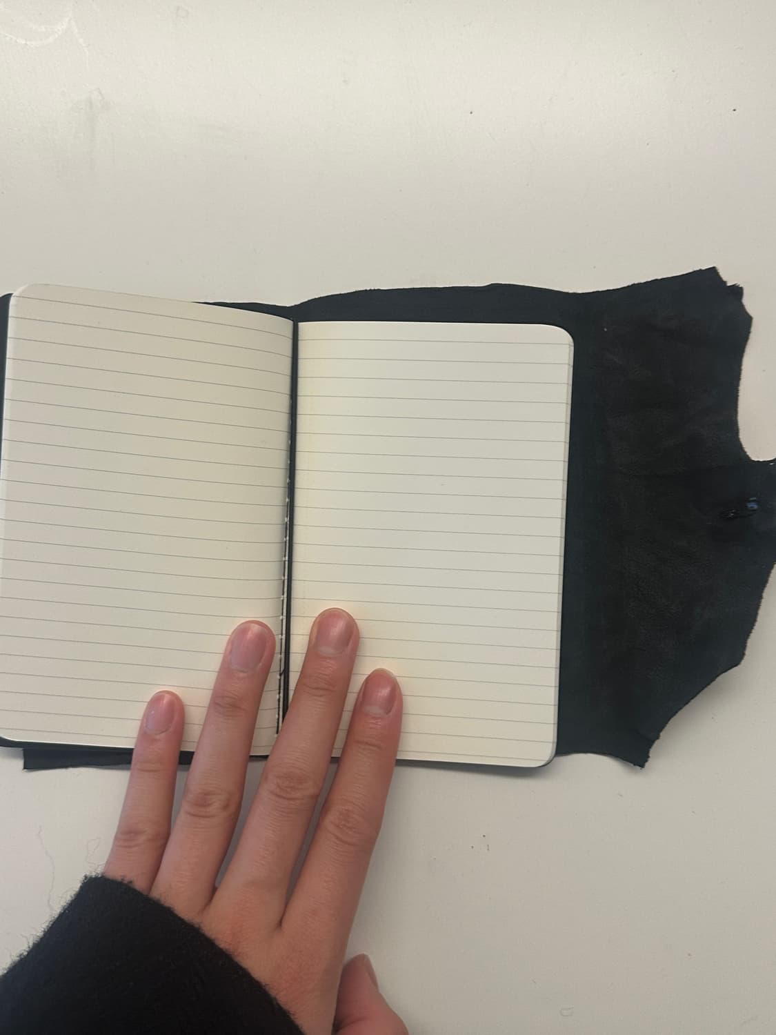 산 263-1 팝업 레더 노트 상품이미지3