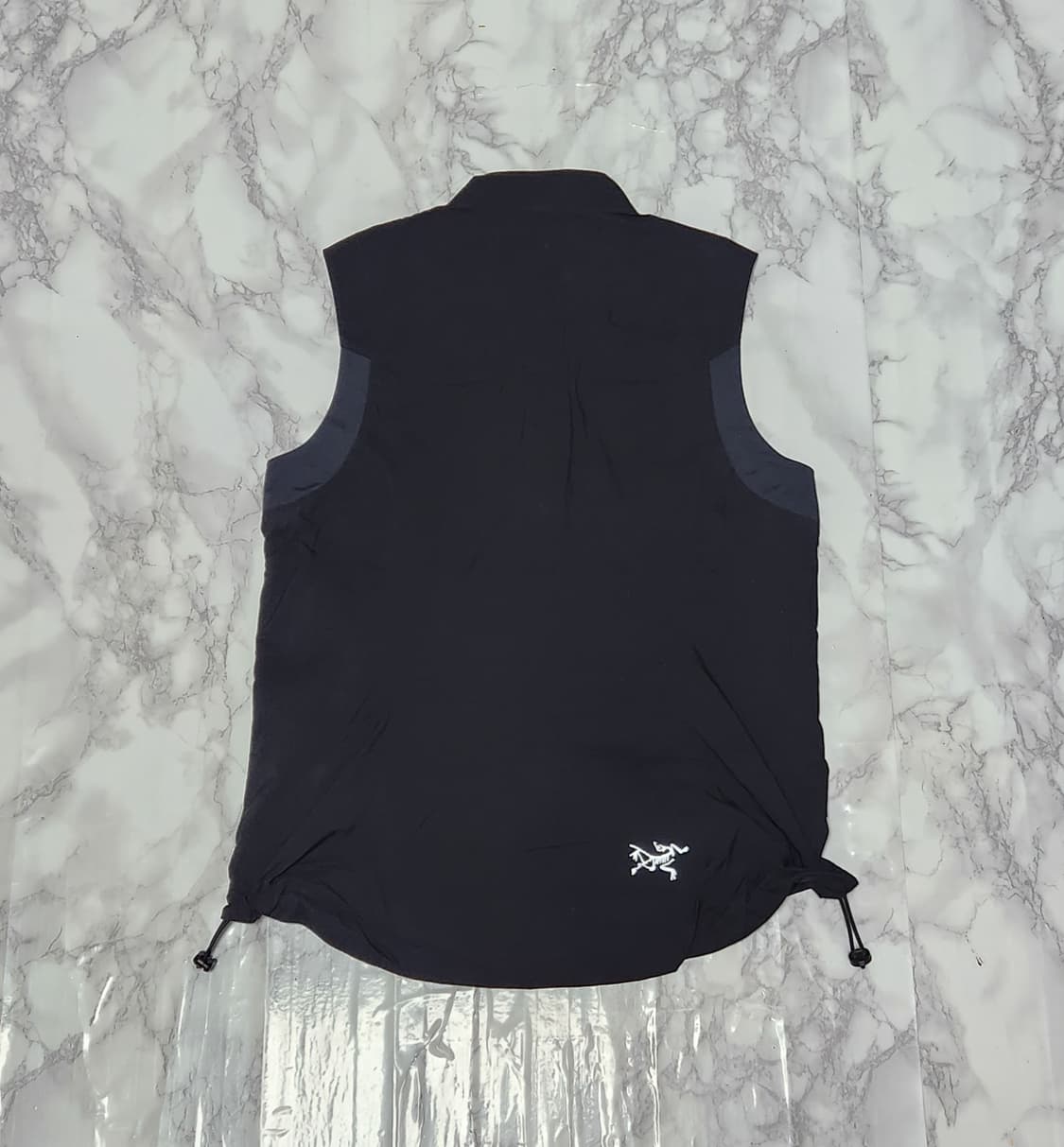 아크테릭스 바람막이 나일론 조끼 베스트 자켓 상품이미지4