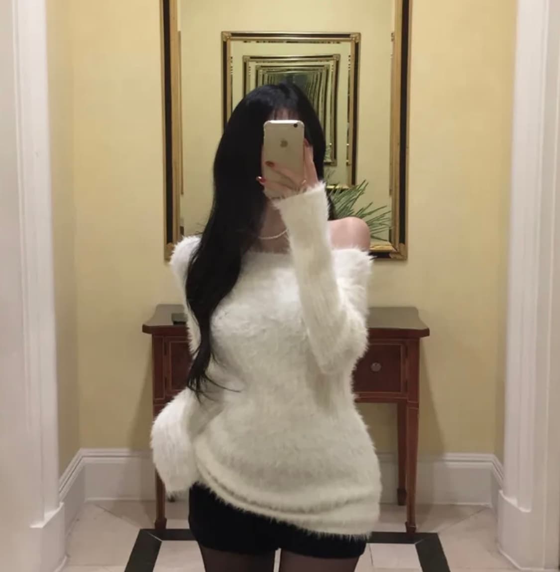 y2k 여리핏 오프숄더 화이트 아이보리 크림 니트 상품이미지5