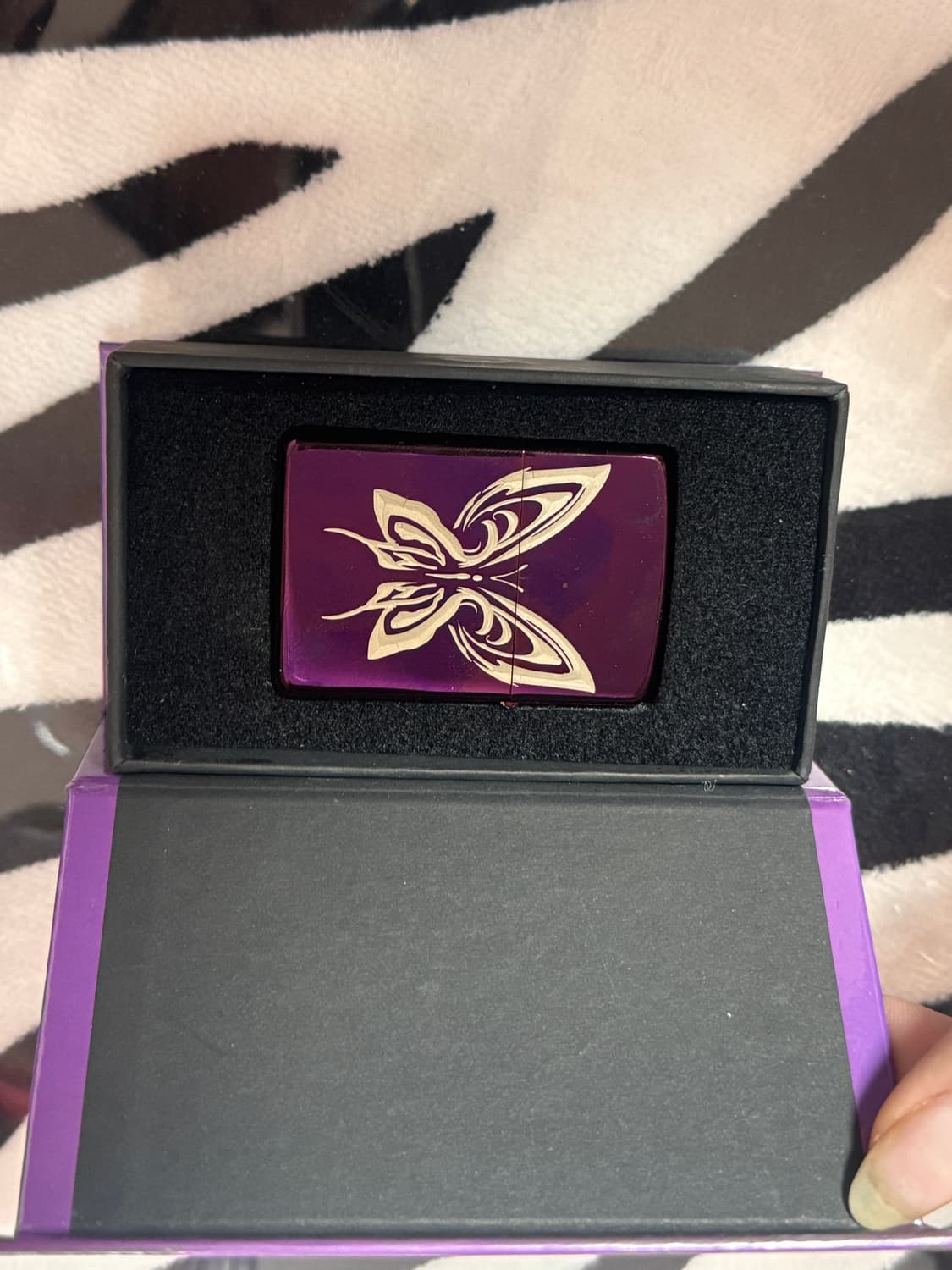 알고있지만 드라마 굿즈 한소희 송강 지포 라이터 상품이미지1