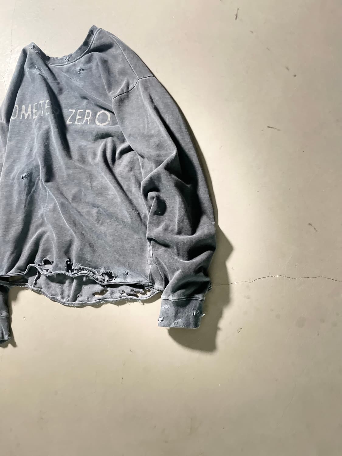 KZ  Vintage Damage Sweatshirt 상품이미지3