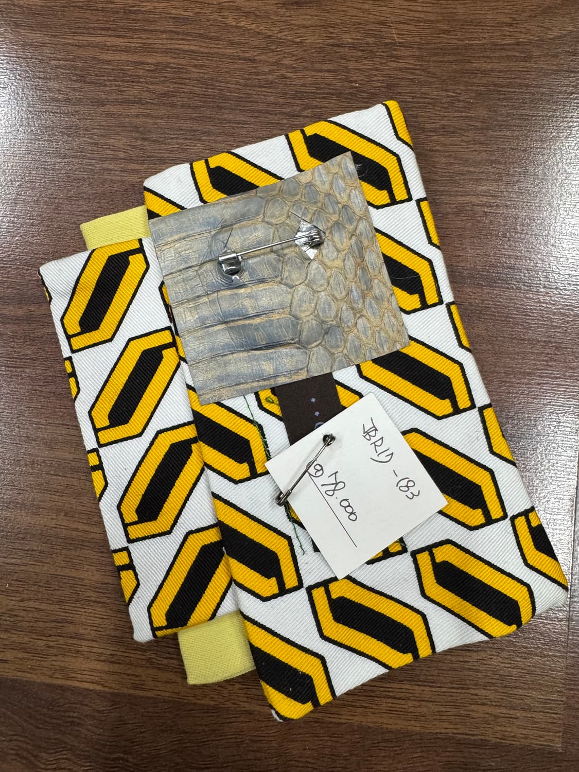 새제품 유니크 패브릭 브로치 상품이미지2