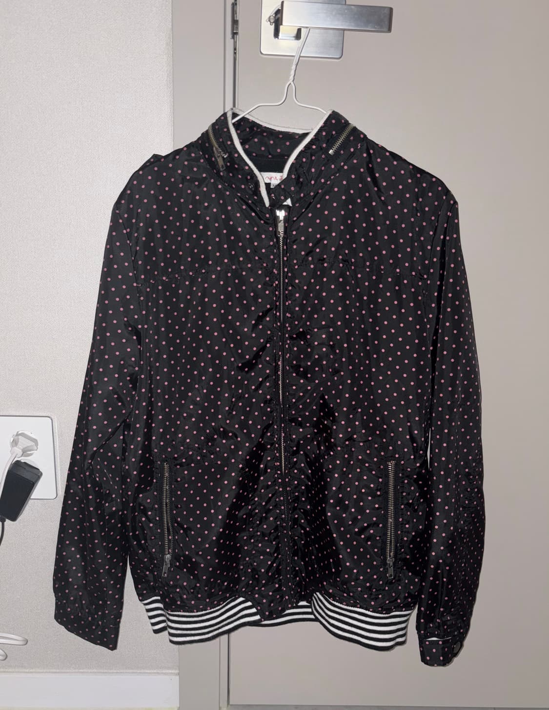 핑크 땡땡이 바람막이 상품이미지1