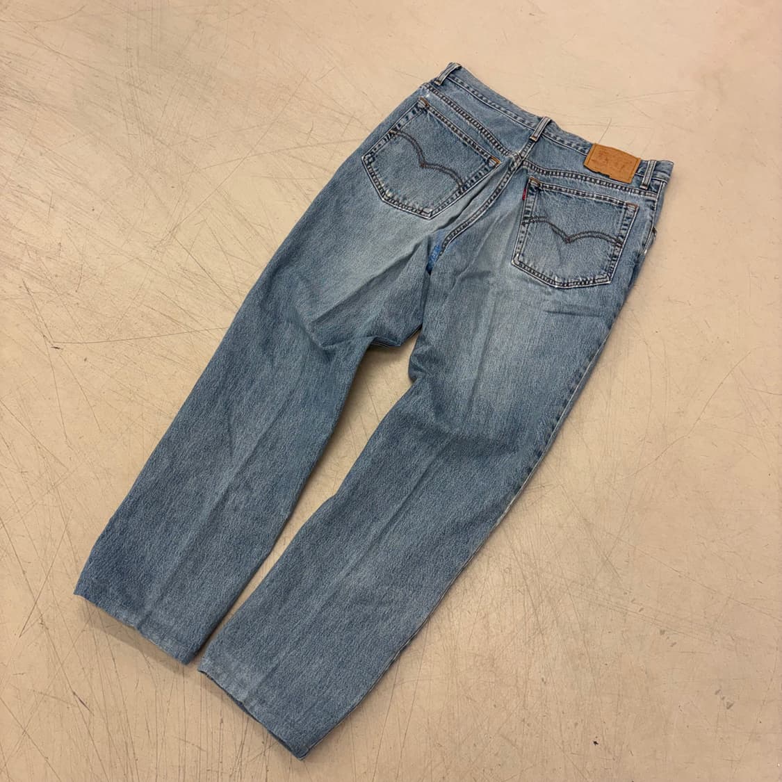 리바이스 508 워싱 데미지 데님 팬츠 상품이미지1