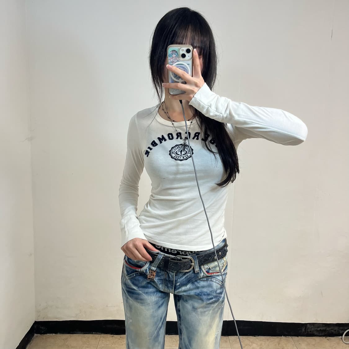 Abercrombie long sleeve 상품이미지1