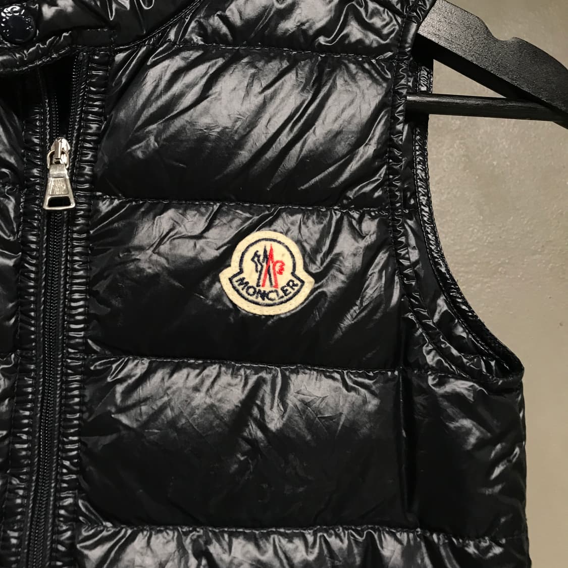 몽클레어 패딩 조끼 블랙 8(W) 상품이미지3