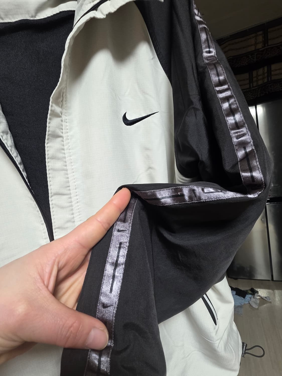 나이키 올드스쿨 바람막이점퍼 상품이미지3