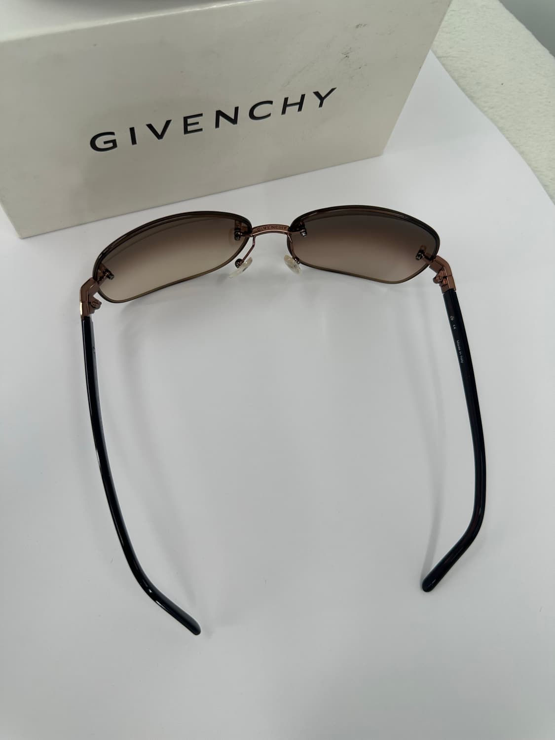 [새상품 무료배송] 정품 지방시 Made in Italy 선글라스 상품이미지6