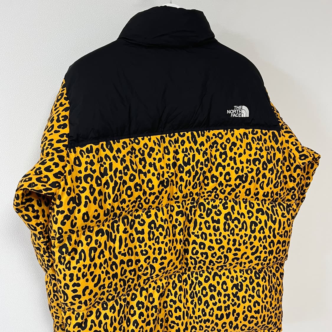 슈프림 노스페이스 11FW 레오파드 눕시 치토스 상품이미지6