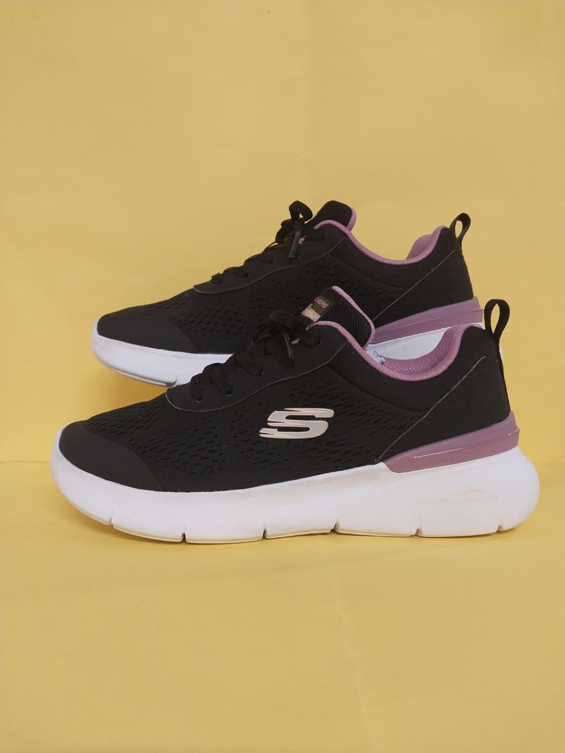 여성 스케쳐스 스케치-에어 다이나마이트 2.0 운동화 (240) 상품이미지1