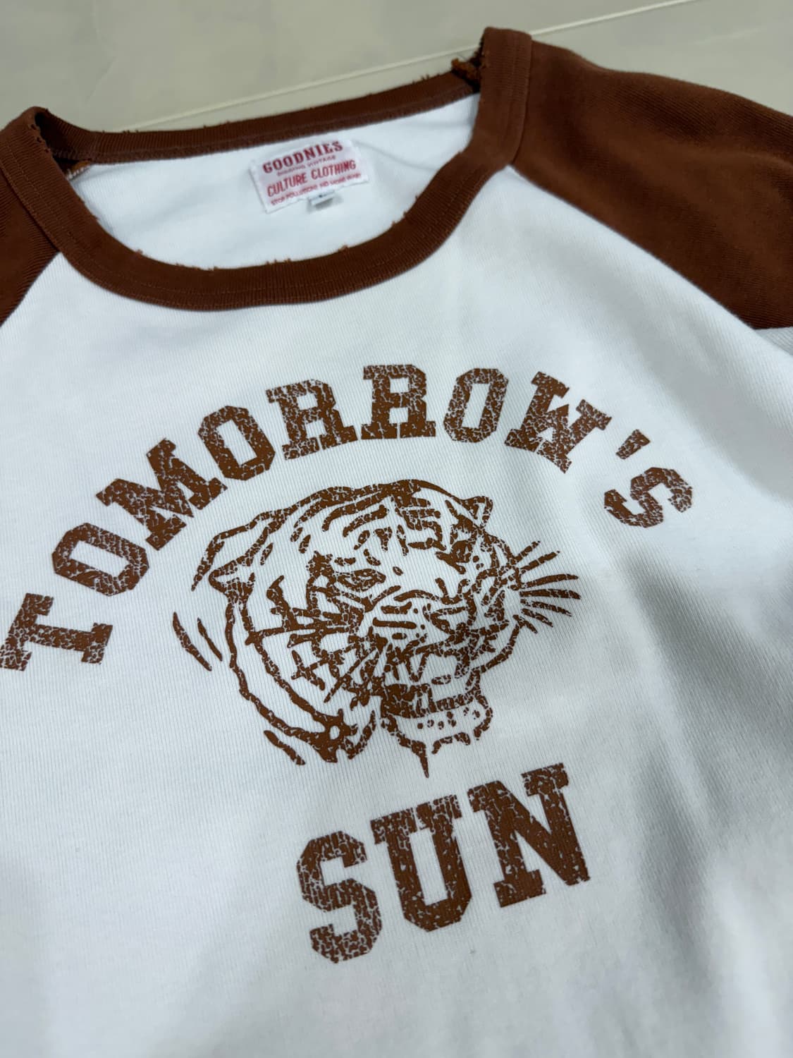 굿니스 빈티지 래글런 나그랑 티셔츠 L(105) 상품이미지3