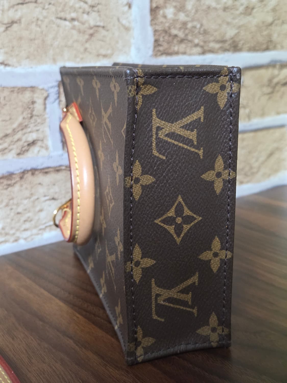 루이비통 모노그램 쁘띠 삭플라 상품이미지3