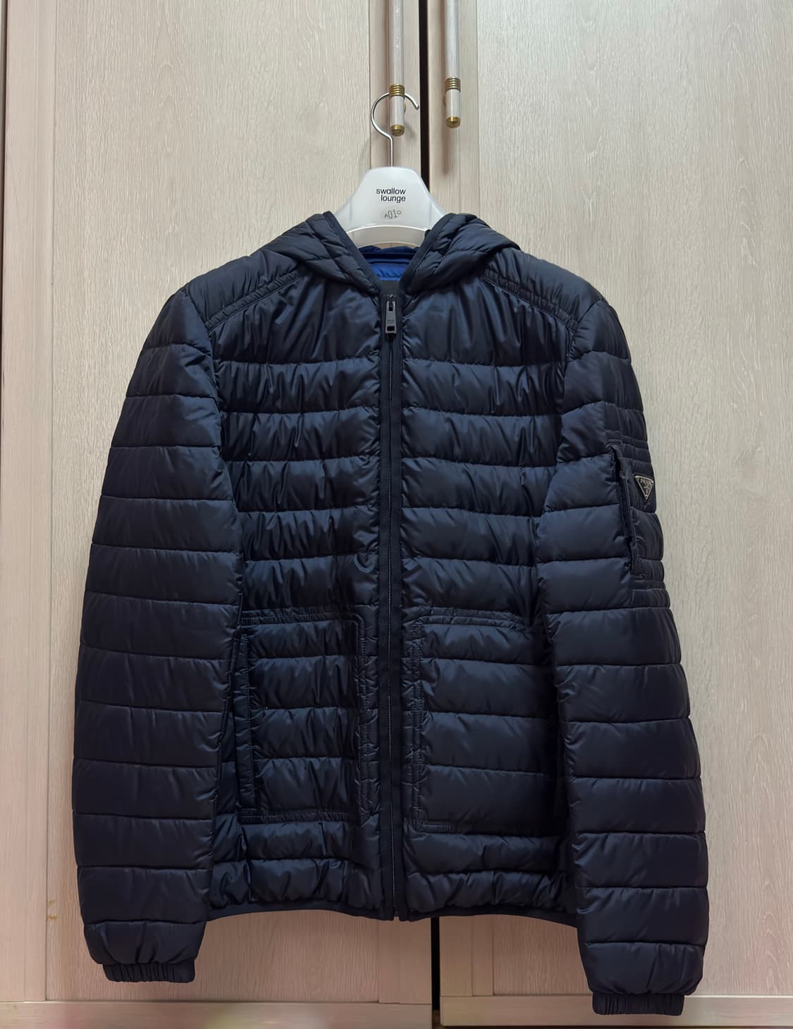 [48]프라다 경량패딩 상품이미지1