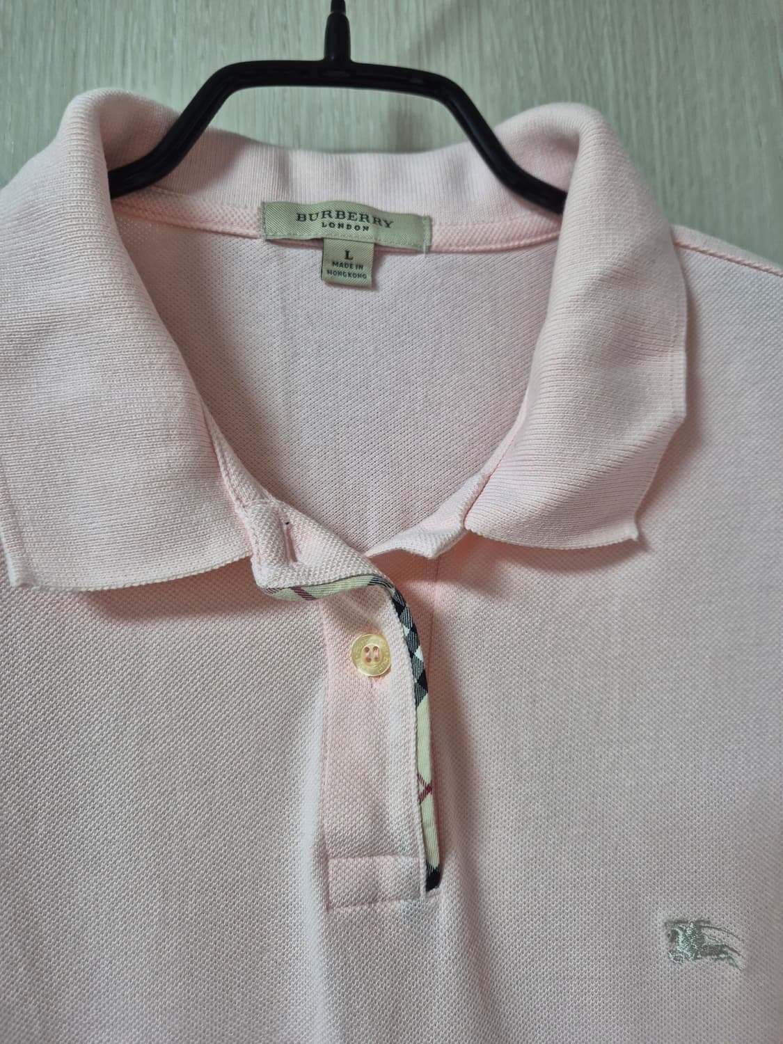 (정품) 버버리 핑크 반팔 카라티 라지 66 상품이미지3