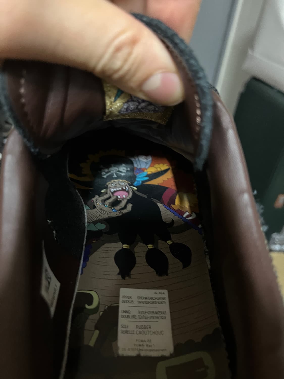 푸마 x 원피스 스웨이드 검은 수염 티치 스니커즈 블랙 다크 초콜릿 상품이미지6