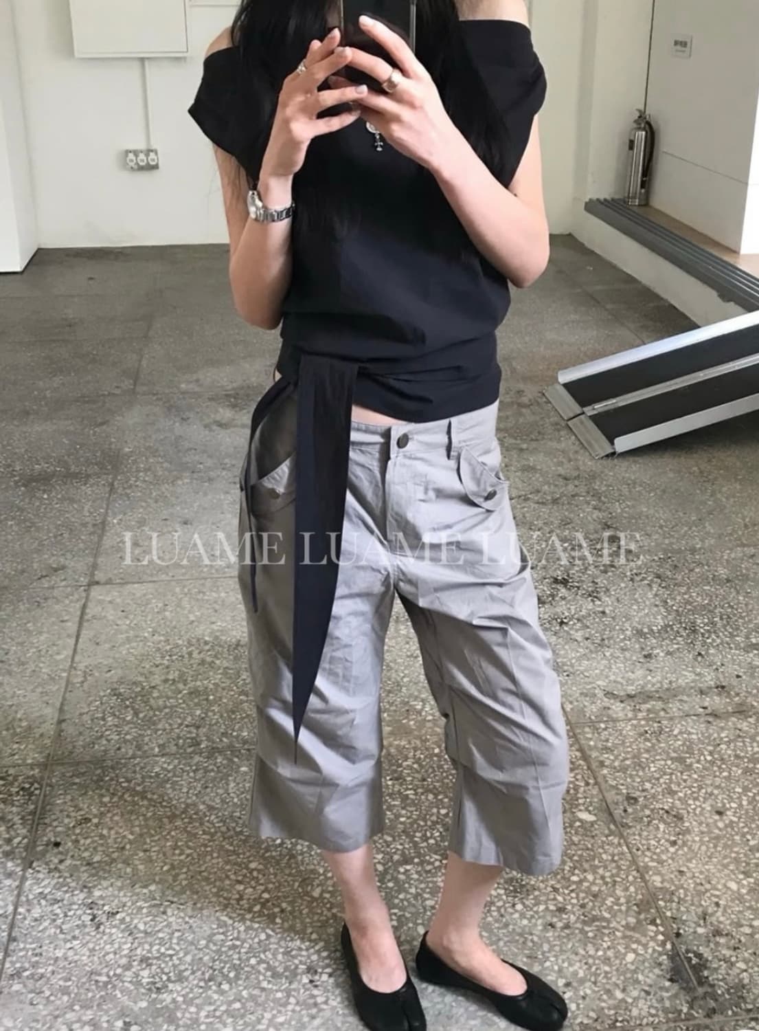 오프숄더 블라우스 상품이미지2