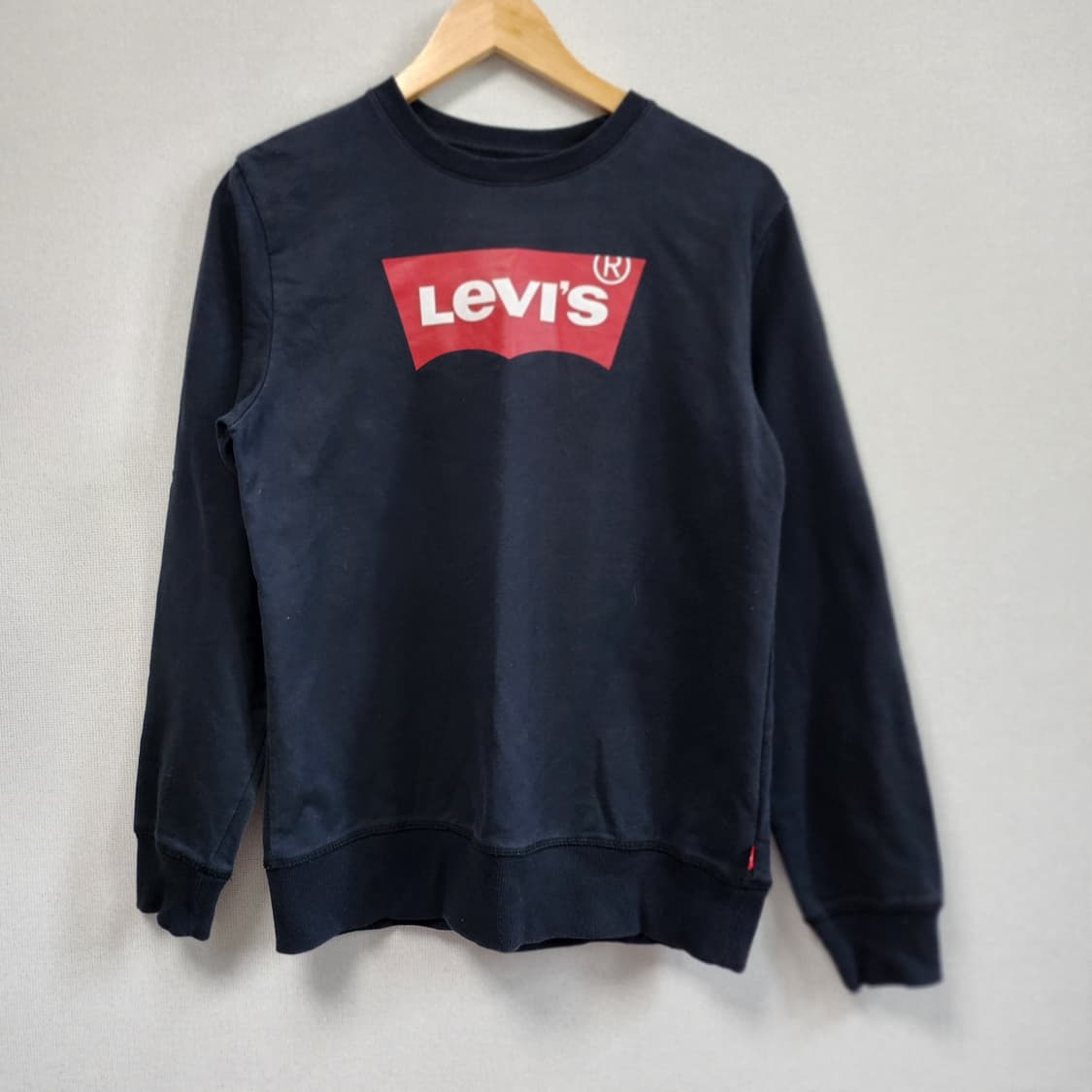 [M] 리바이스 빅 로고 맨투맨 네이비 상품이미지1