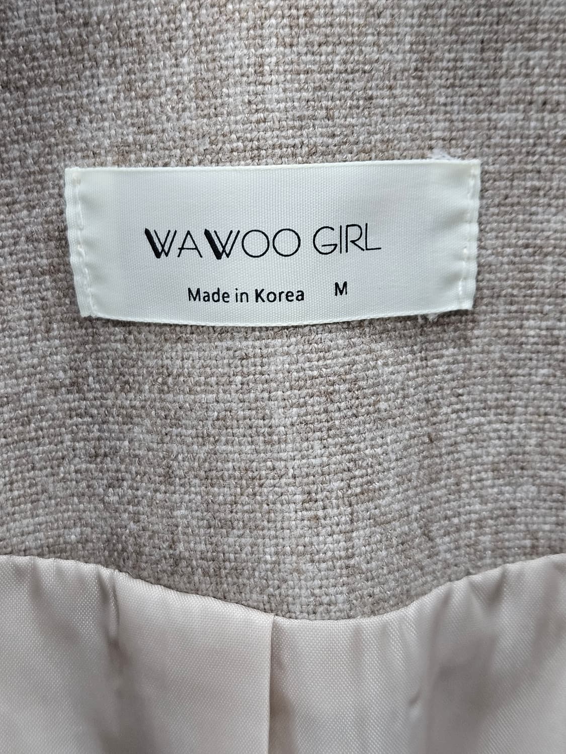 베이지 색상의 더블 버튼 블레이저 상품이미지3