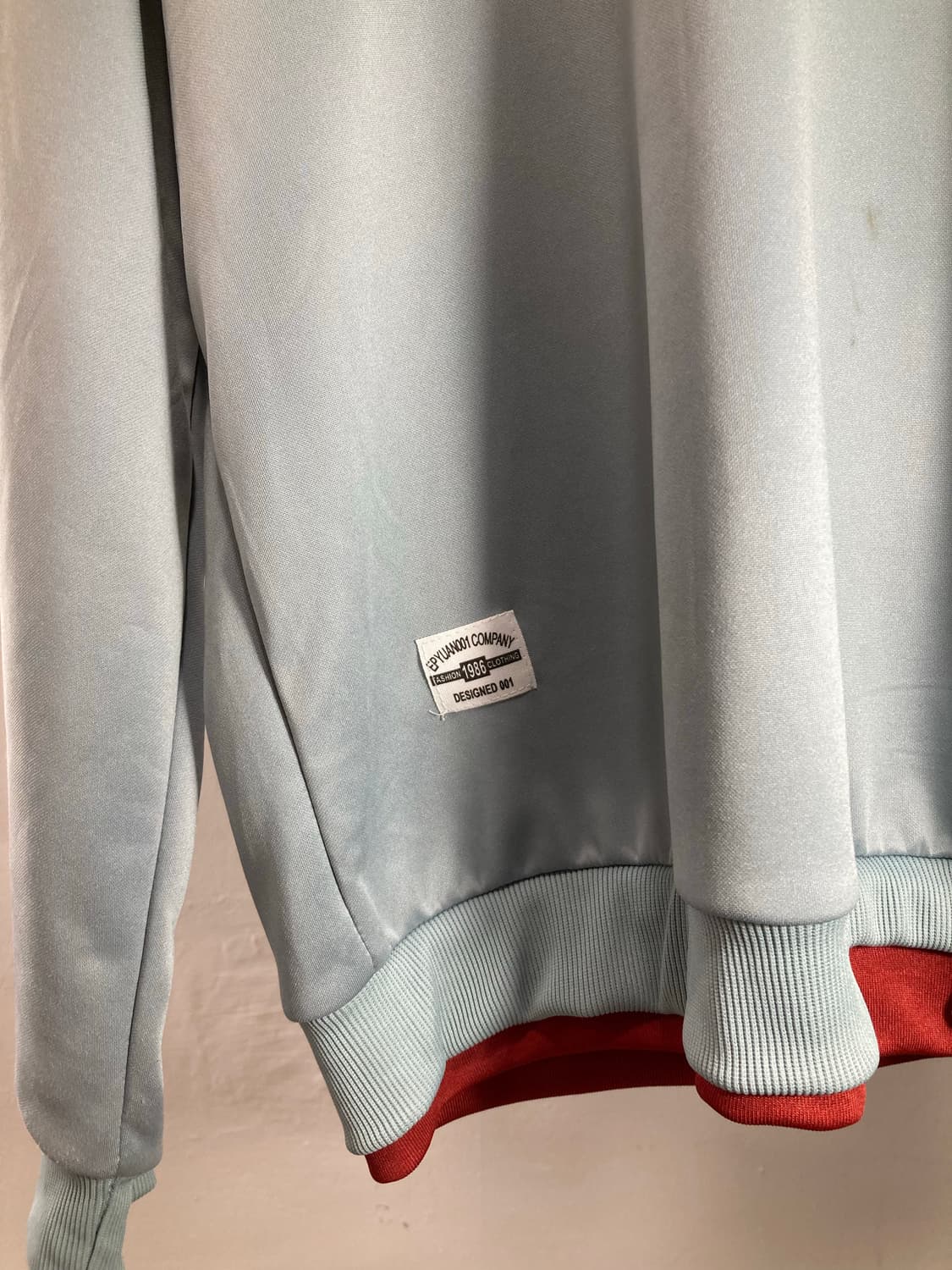 Light Blue Red Layered Sweatshirt 상품이미지4