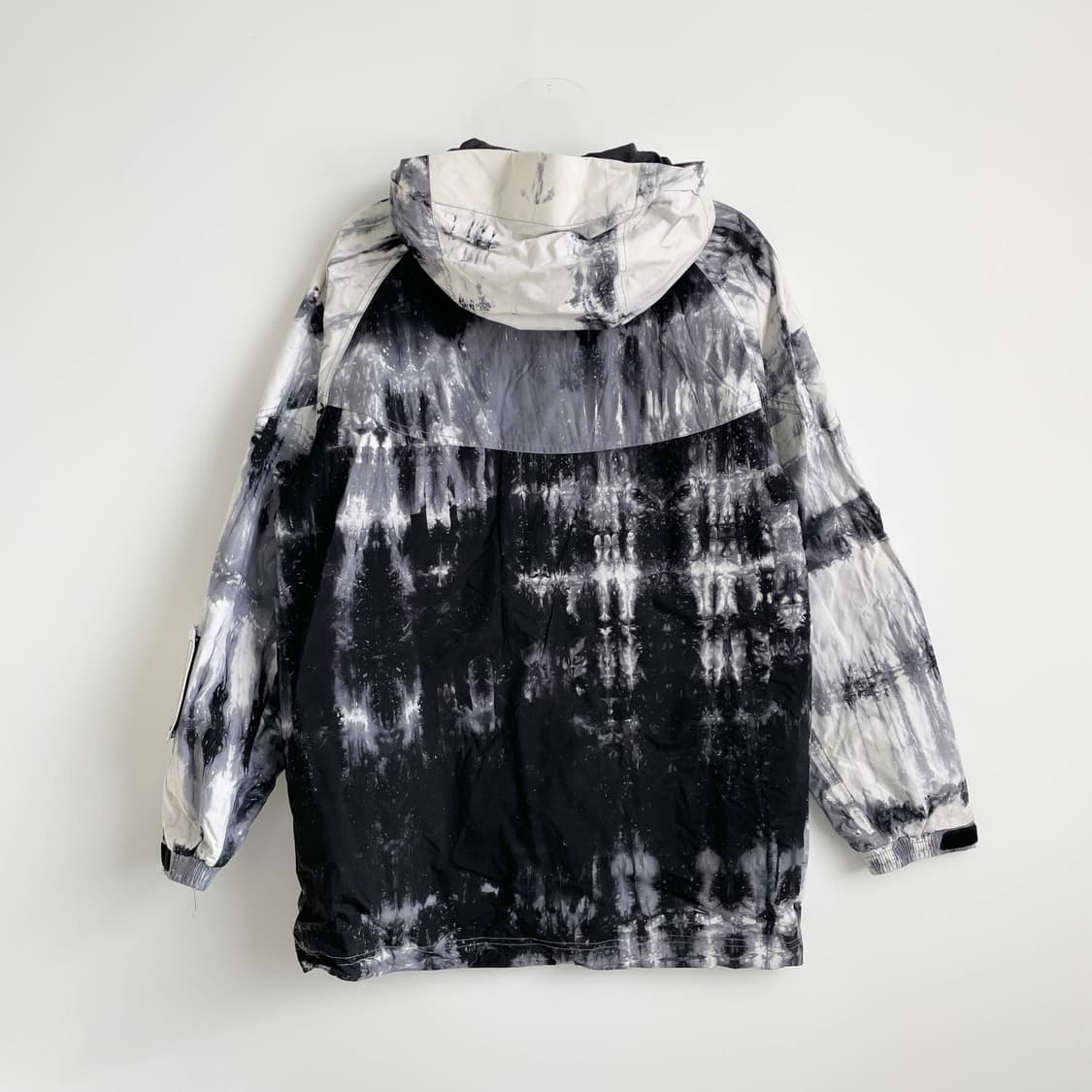 F2 나이키 ACG 타이 다이 바람막이 자켓 95사이즈 상품이미지3