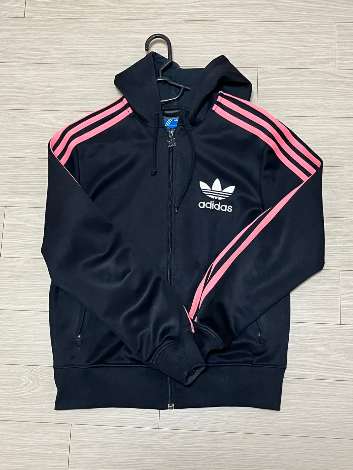 100 아디다스 블랙 핑크 져지 후드집업 상품이미지1