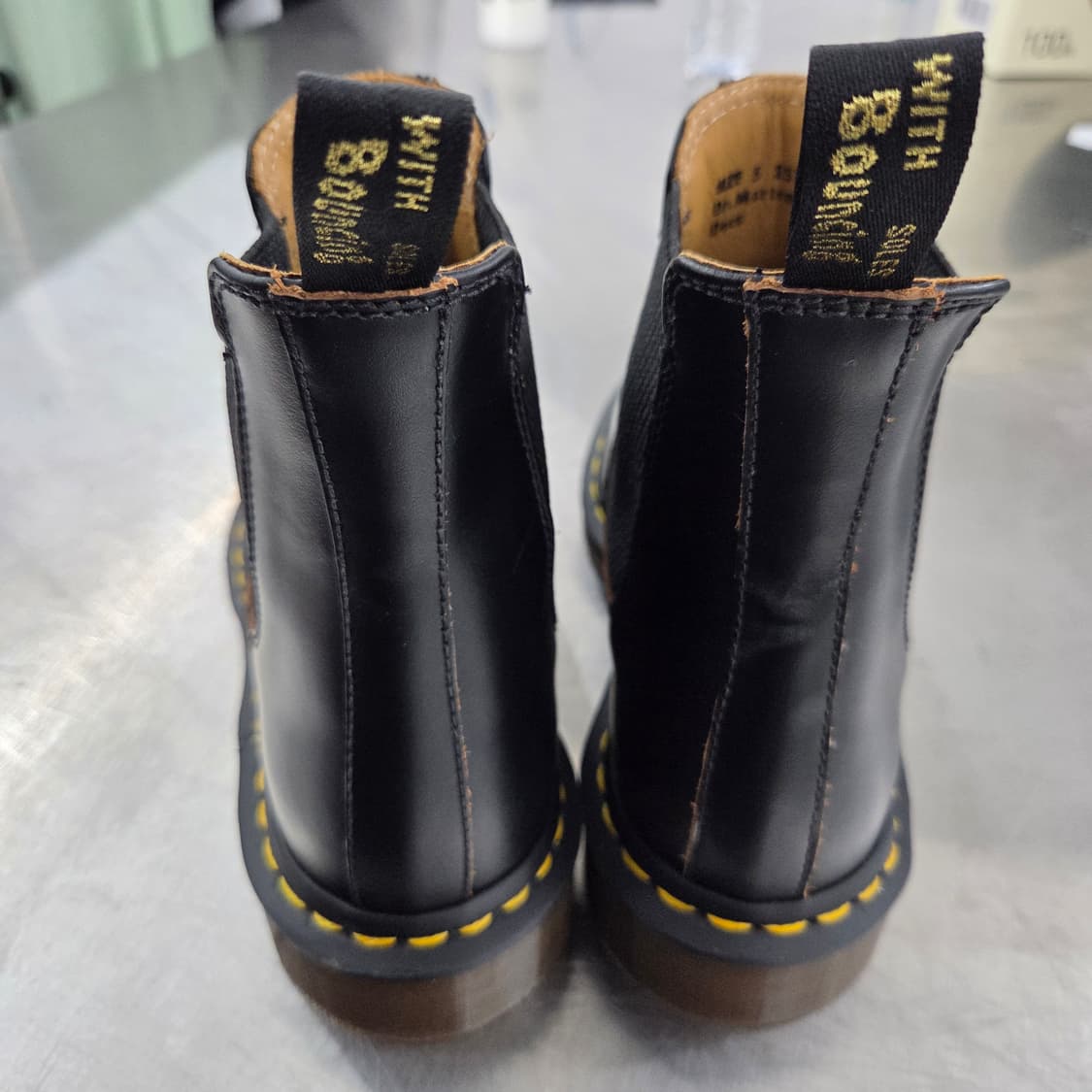 닥터마틴 첼시 블랙 부츠 270mm 상품이미지3