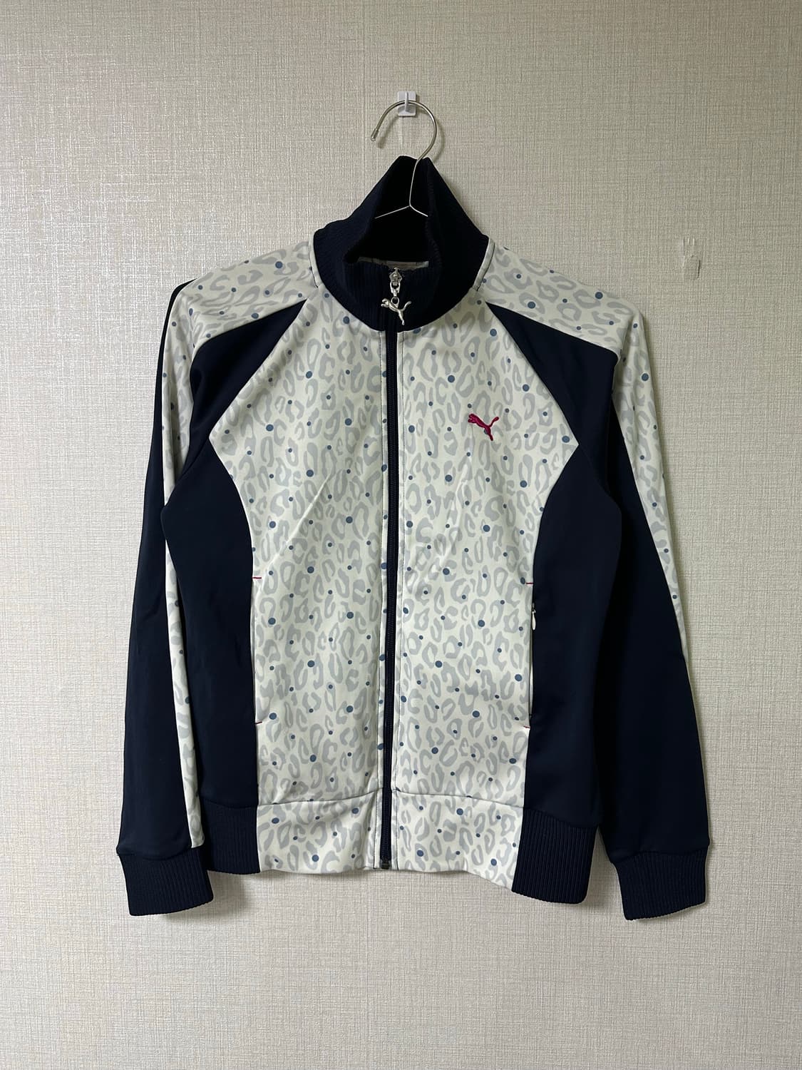 푸마 애니멀패턴 집업 져지 상품이미지1