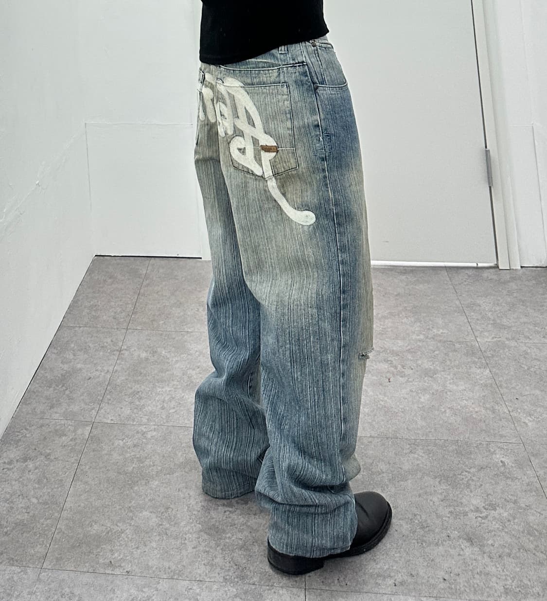 Akademiks back embroidery detail denim  상품이미지1