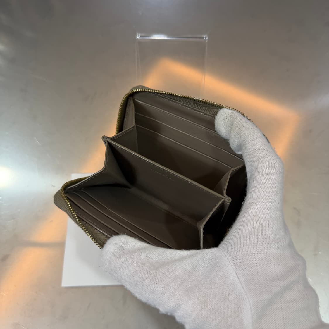 [리오브] 셀린느 로고 컴팩트 지퍼 반지갑 상품이미지4