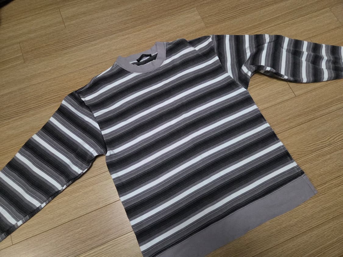 Noon Goons 눈군스 스트라이프 맨투맨 상품이미지7