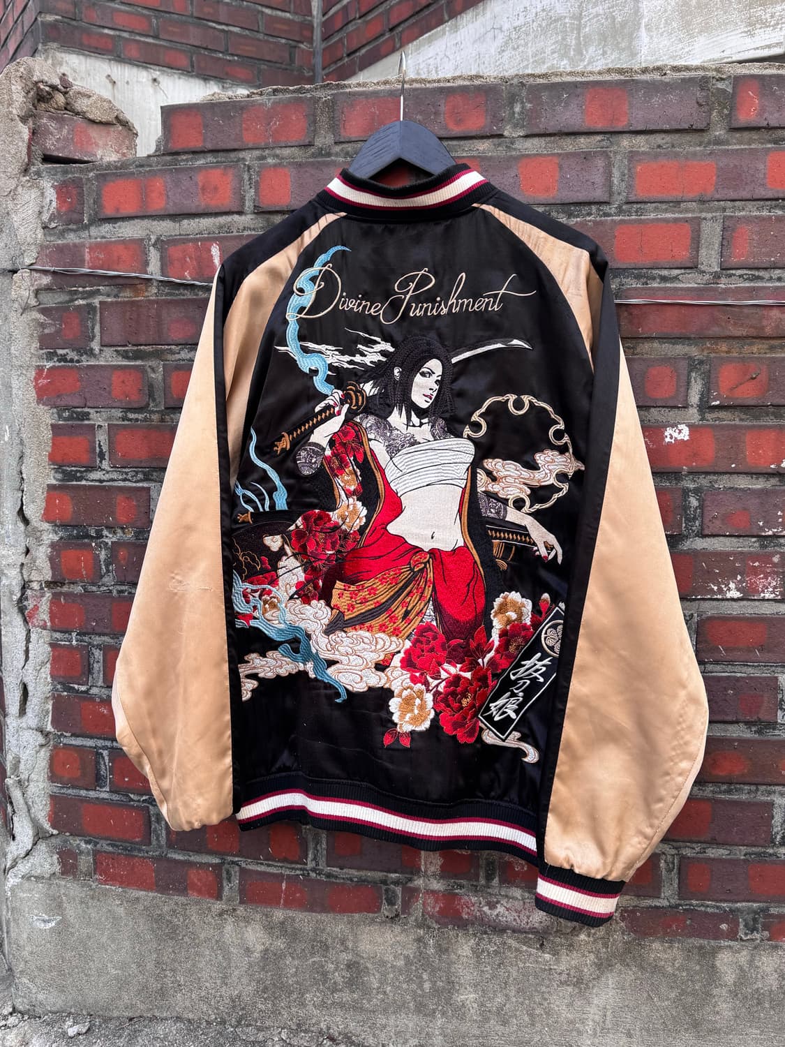 디바인 레트리뷰션 오리엔탈 게이샤 사무라이 수베니어 스카쟌 상품이미지1