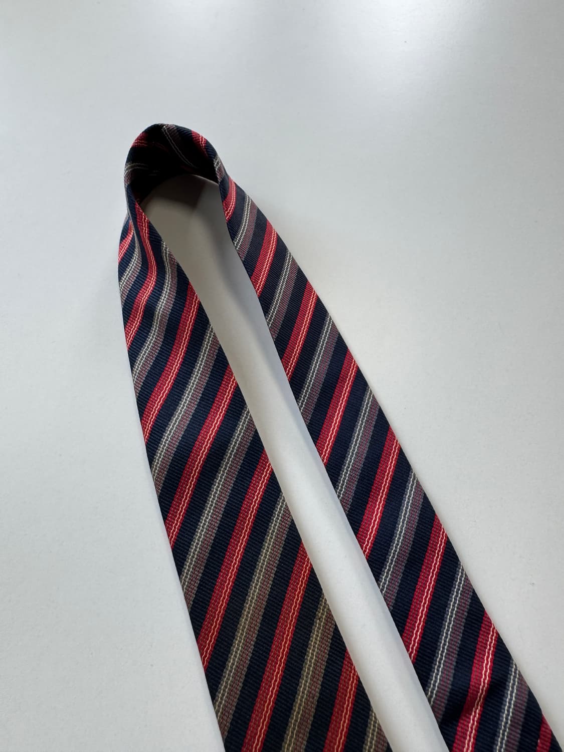 던힐(Dunhill) 실크 넥타이 7.7cm 상품이미지6