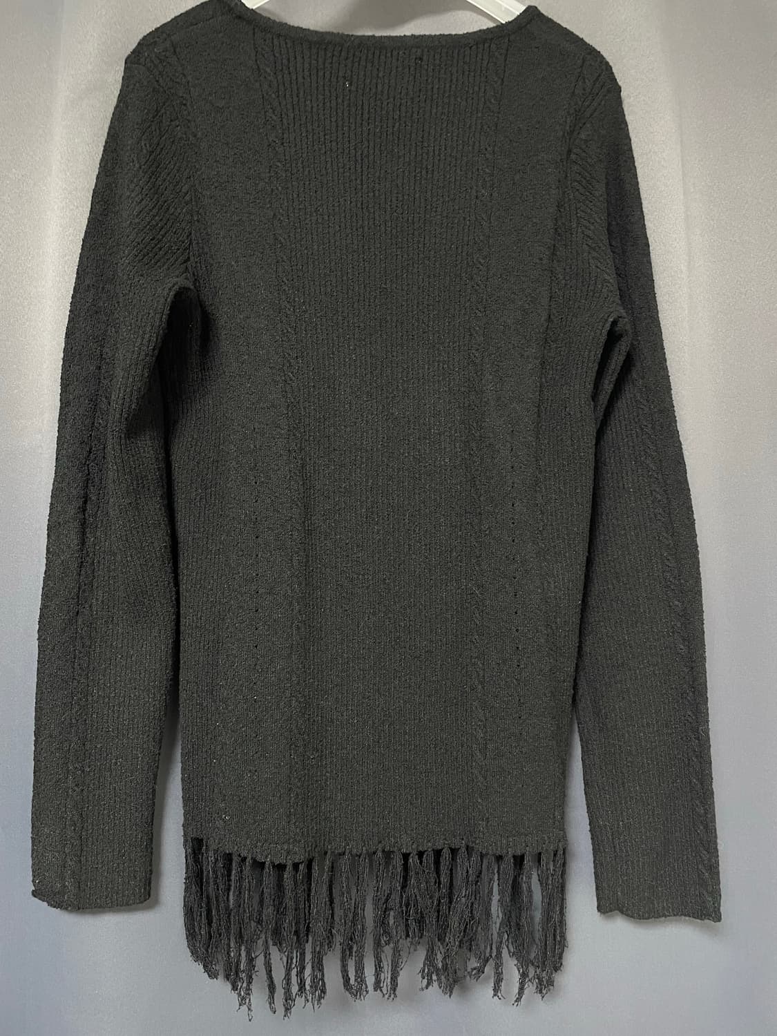 밀로우먼 부클 프린지 롱 슬리브 니트 상품이미지6