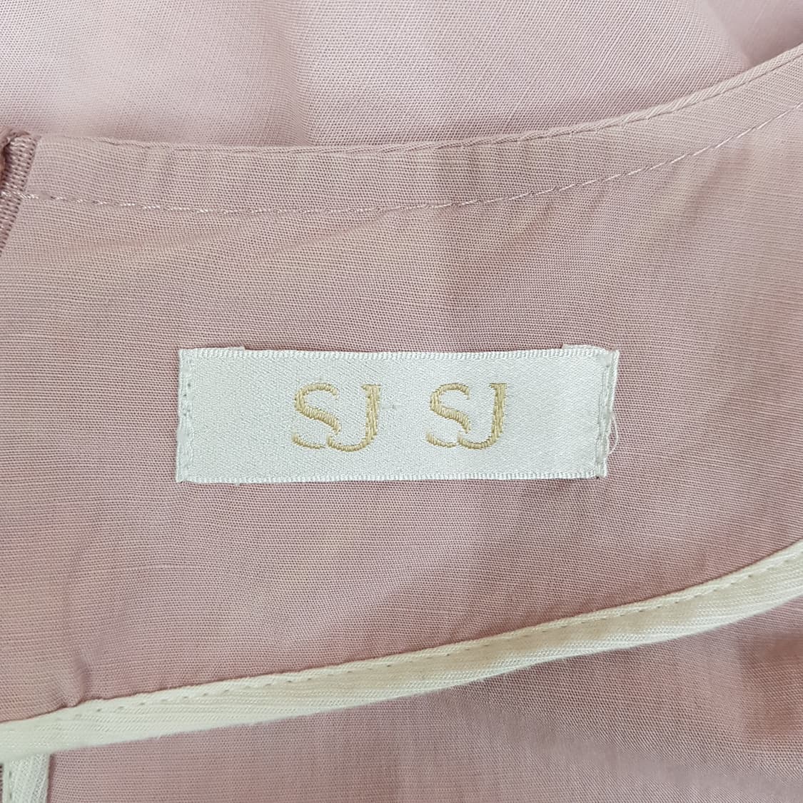 한섬 SJSJ 2021 벨트 포인트 반팔 원피스 76-90-155사이즈 상품이미지7