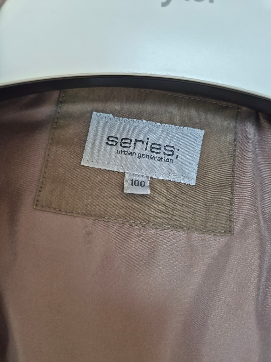 시리즈 구스다운 내피 야상 스타일 패딩 코트 100 상품이미지3