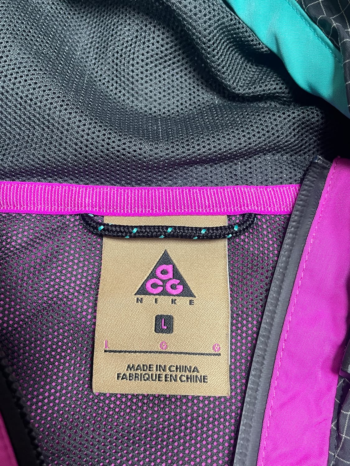 [L] 나이키 acg 우븐아노락 상품이미지3